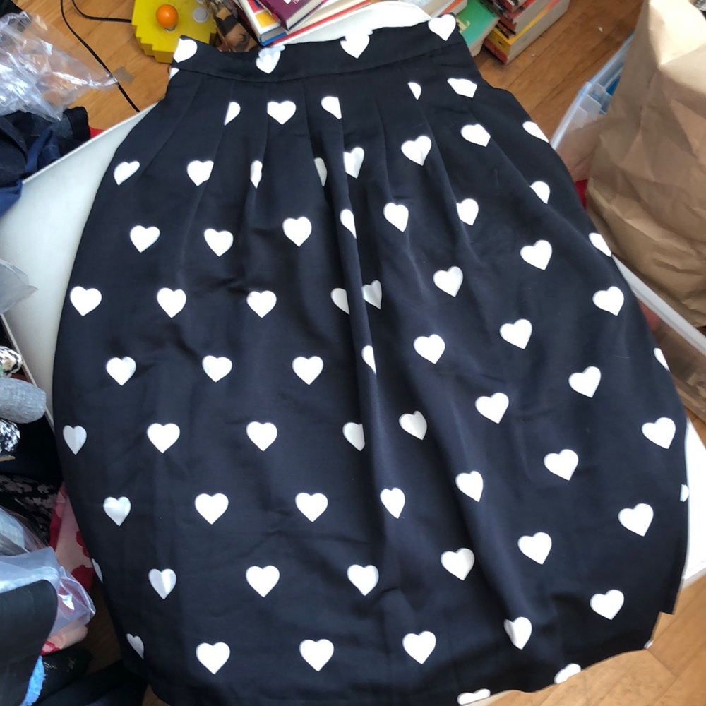Talbots NWOT black with white hearts full midi skirt with cloth belt